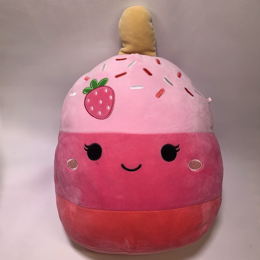 Squishmallows 11" Pama The Strawberry Cake Pop Kellytoy 2023